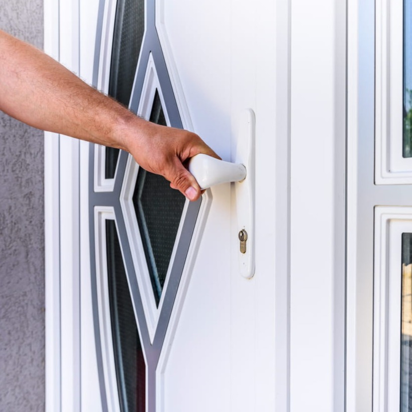 stuck upvc door wokingham