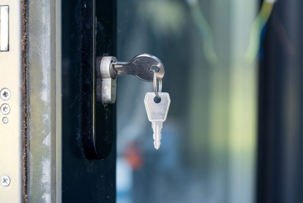 When Should You Change Your Locks After Moving House in Reading?